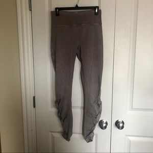 Lululemon Inner Glow Tight 28”